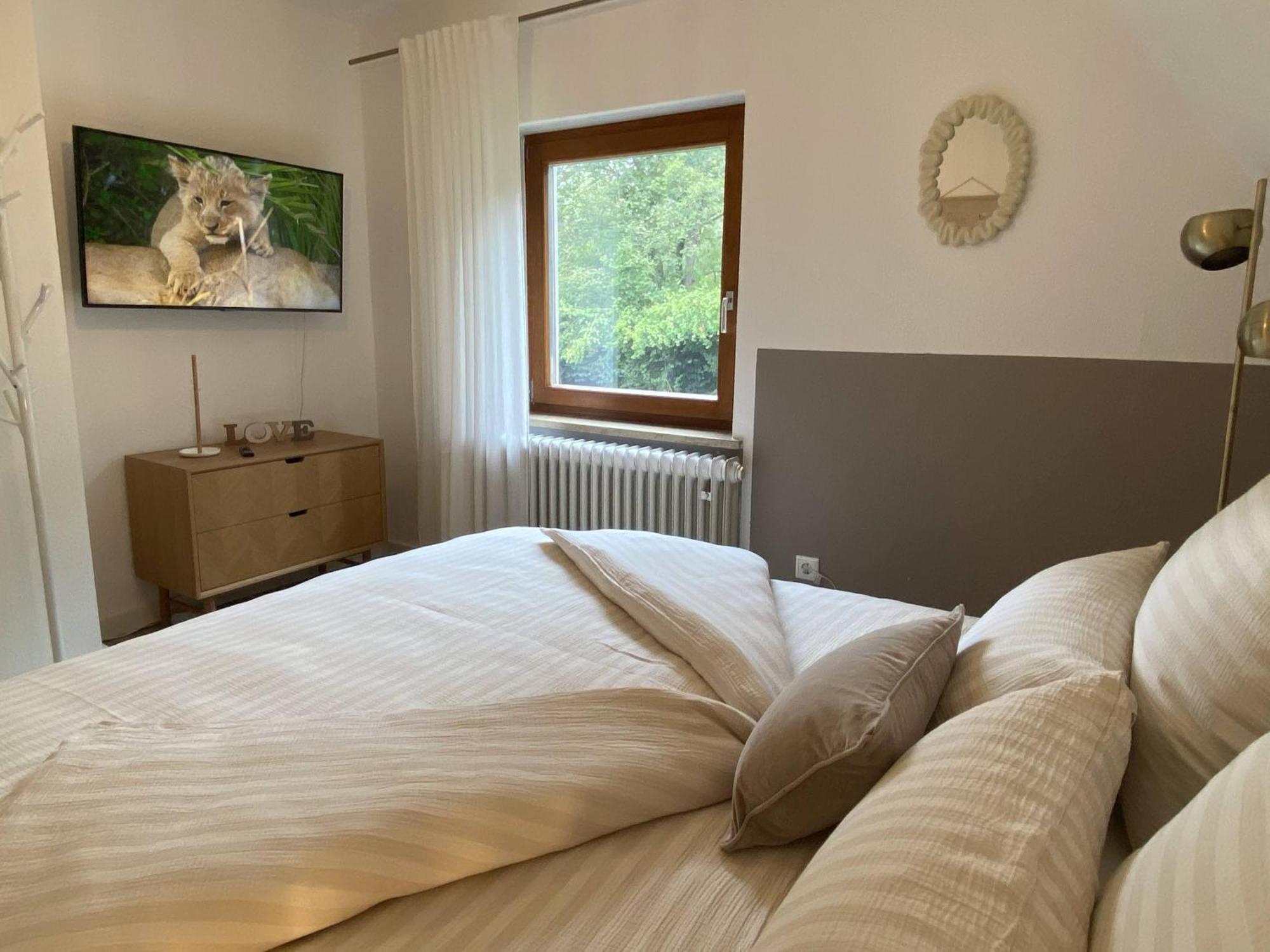 Messe- & Ferienhaus Gertraud Am Ludwigskanal, 24 H Self Check-In, Gratis Parken Wendelstein Exterior photo